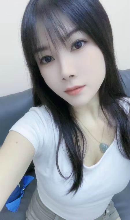 深圳龙华区 小爱