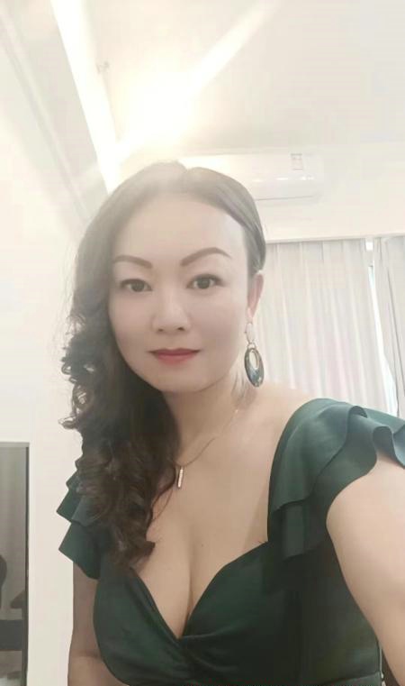 长沙开福区 英子