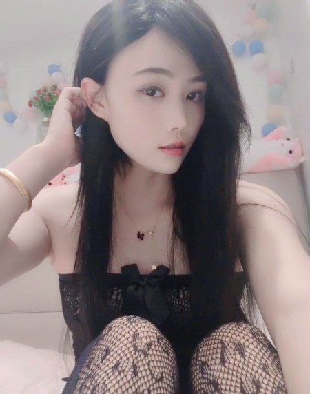 深圳南山区 笑笑