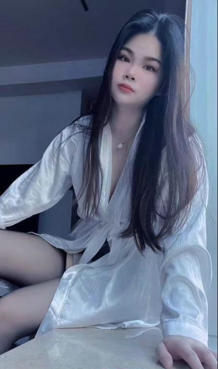 深圳龙岗区 小琳