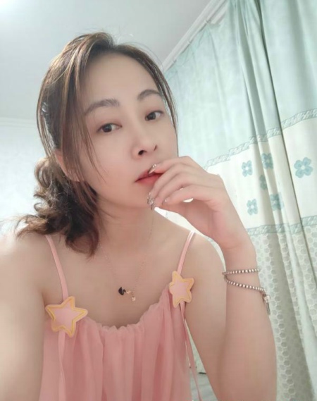 南京秦淮区 曼曼