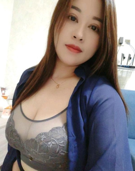 深圳宝安区 丫头