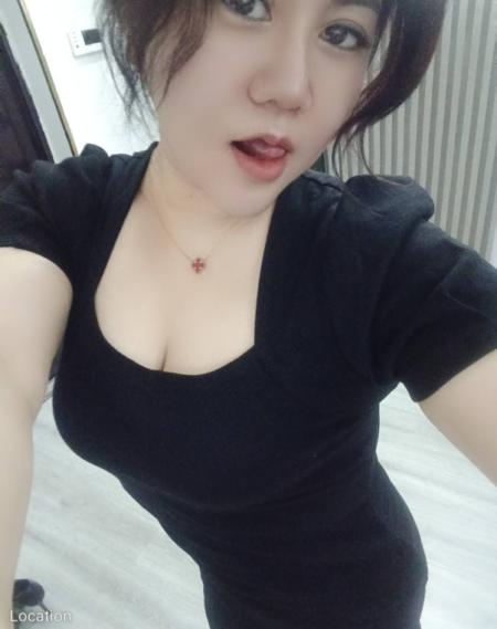 成都东站 曼曼