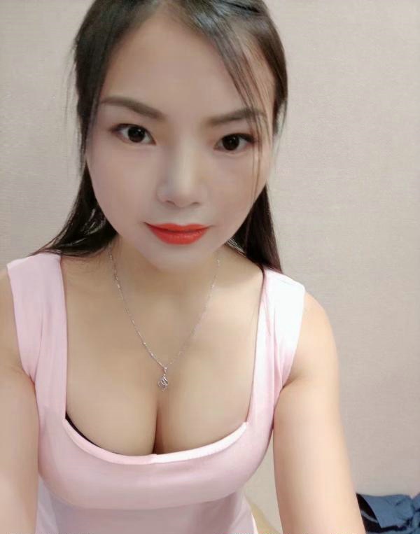 深圳宝安区 浅笑
