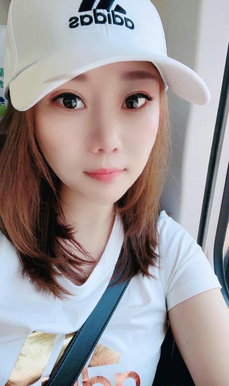 青岛市北区 莫妮卡