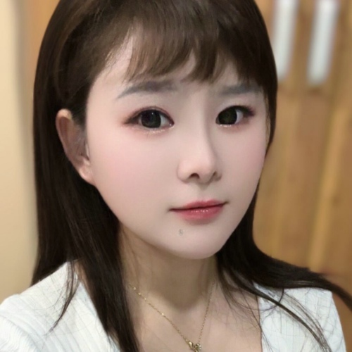 上海徐汇区 静静