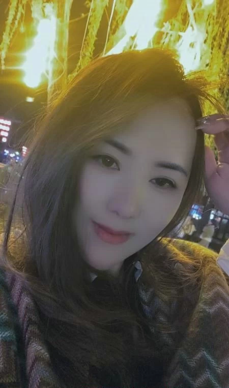 上海浦东新区 悦悦