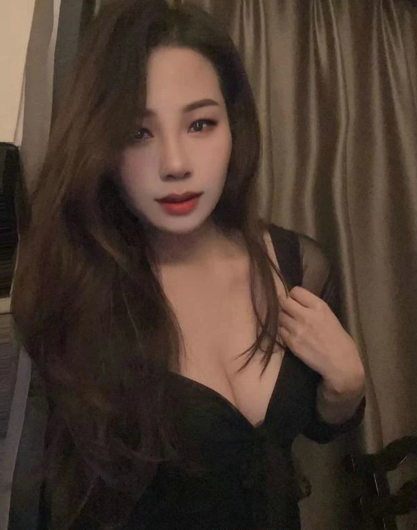 武汉青山区 朵朵