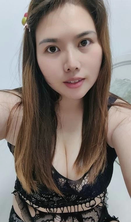 深圳罗湖区 小潘猪