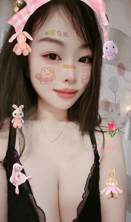 武汉江汉区 狗尾巴草
