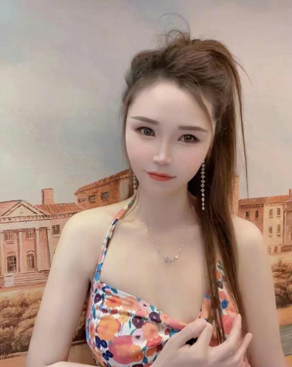 深圳市龙岗区 美美