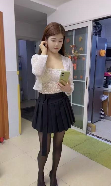 长沙市开福区 英子