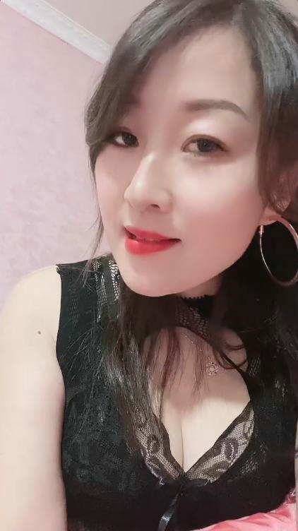 武汉市洪山区 婷婷