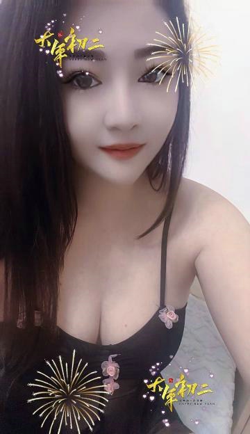 上海市闵行区 秀秀