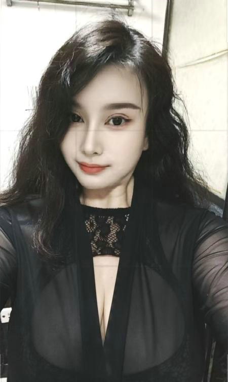 厦门市湖里区 莉莉