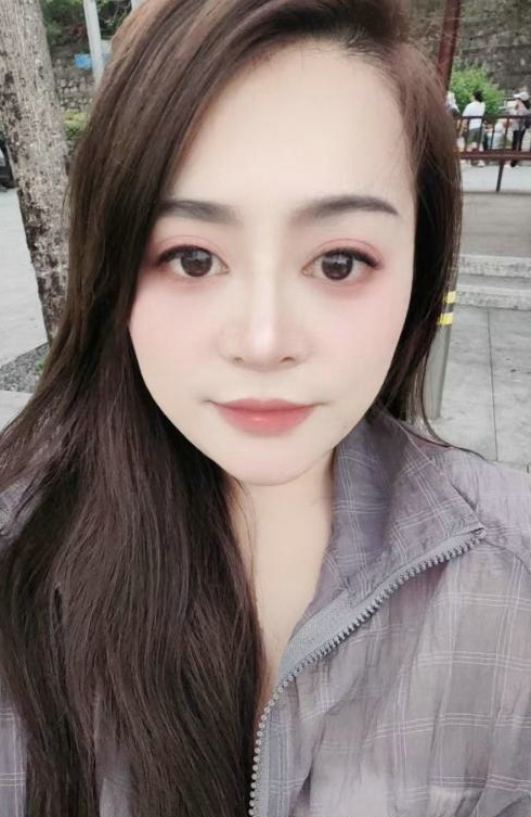 广州市白云区 桃桃