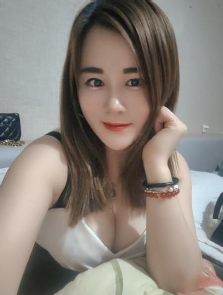 上海市闵行区 倩倩