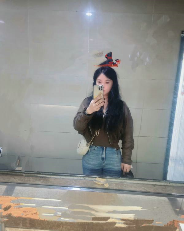 武汉市洪山区 花花