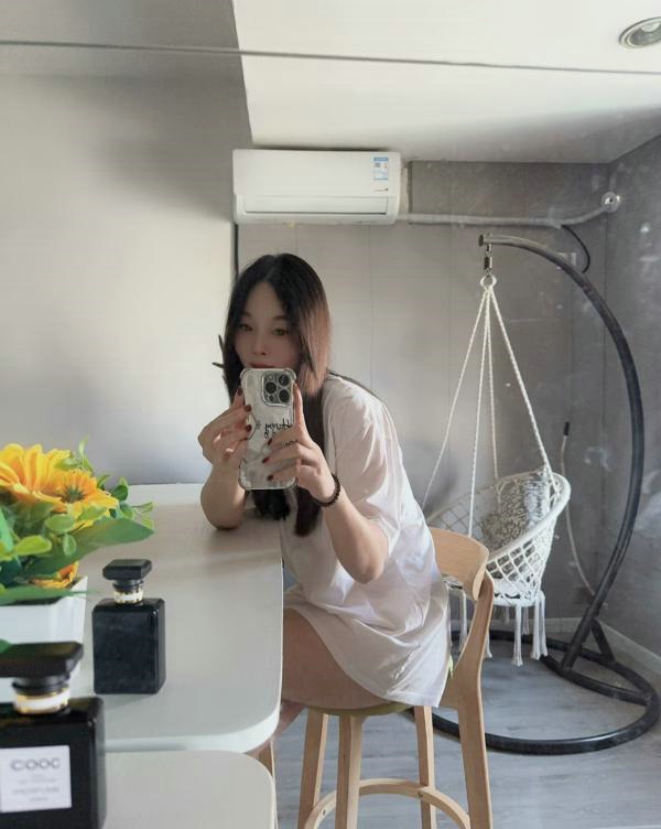 成都市锦江区 琪琪